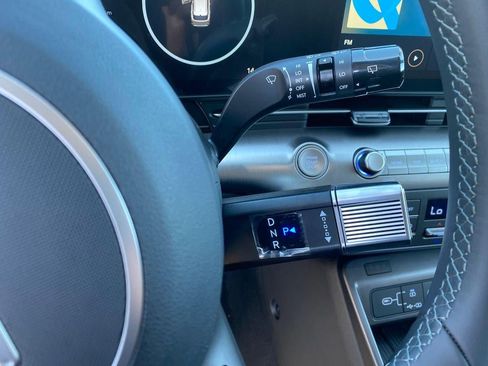 New 2026 Hyundai Kona SEL Premium image 17