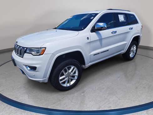 Used 2017 Jeep Grand Cherokee Overland AWD/4WD image 1