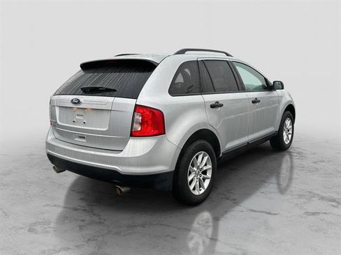 Used 2013 Ford Edge SE image 7