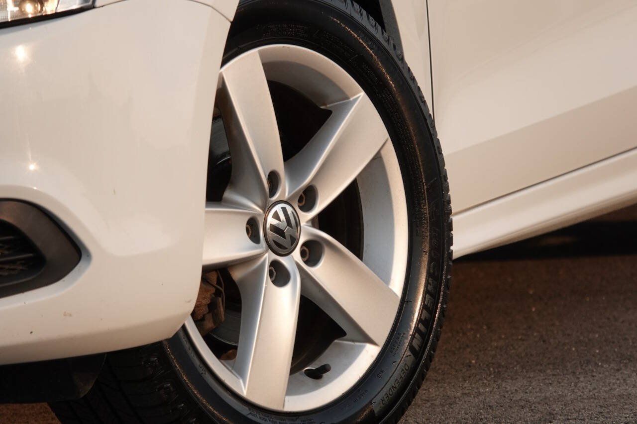 Used 2014 Volkswagen Jetta TDI FWD image 41