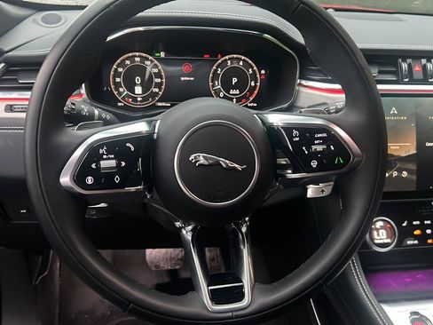 Used 2026 Jaguar F-PACE R-Dynamic S AWD/4WD image 11