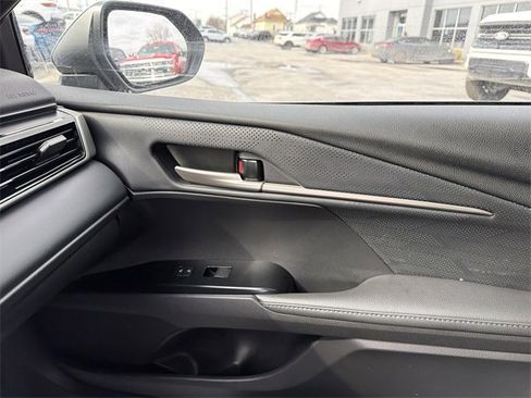Used 2025 Toyota Camry XSE image 24
