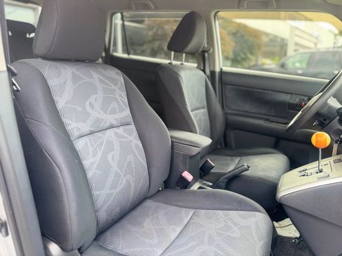 Used 2012 Scion xB FWD image 35