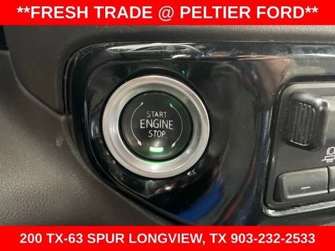 Used 2025 Toyota Tacoma SR image 21