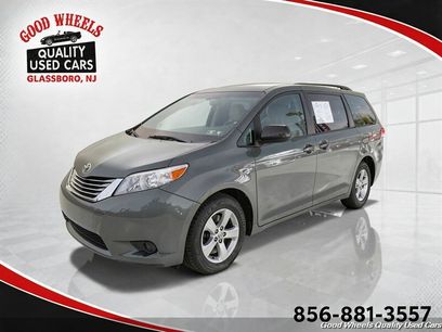 Used 2014 Toyota Sienna LE