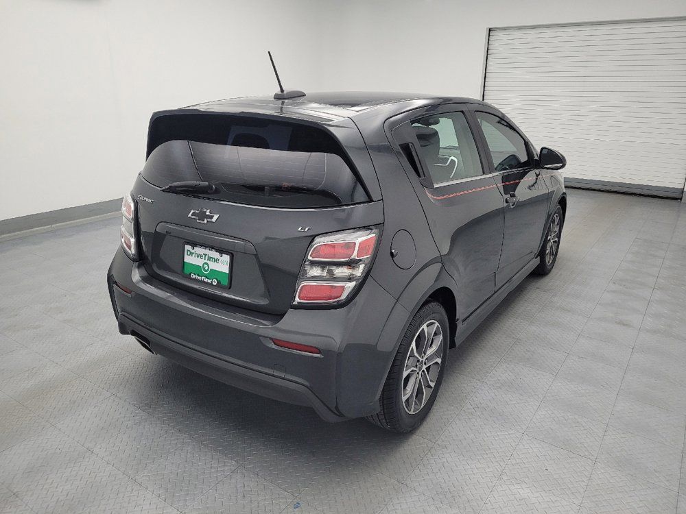 Used 2018 Chevrolet Sonic LT w/ Convenience Package FWD image 9