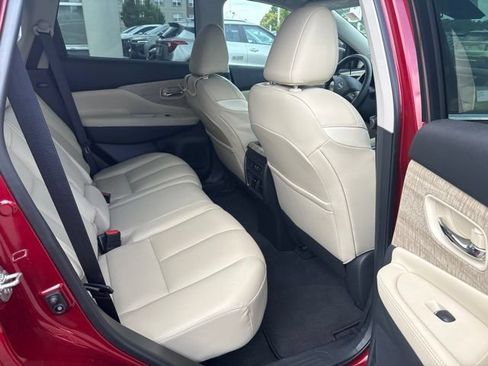 Used 2024 Nissan Murano SL AWD/4WD image 13