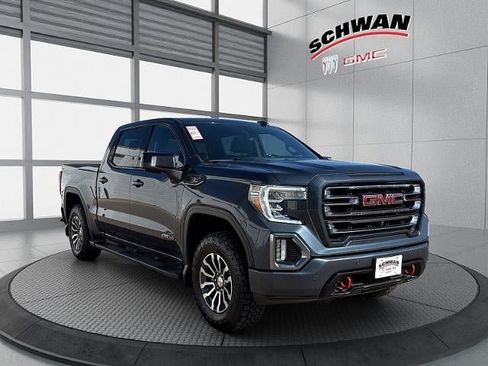 Used 2021 GMC Sierra 1500 AT4 w/ AT4 Value Package AWD/4WD image 2