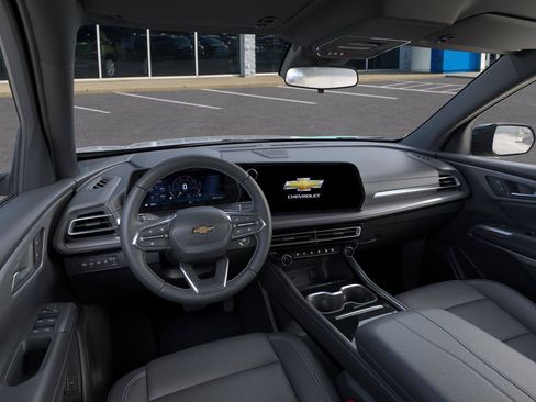 New 2027 Chevrolet Traverse LT w/ Sun and Wheel Package AWD/4WD image 15