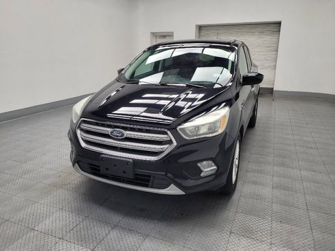 Used 2017 Ford Escape SE FWD image 15