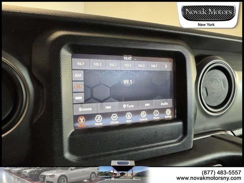 Used 2023 Jeep Wrangler Sport AWD/4WD image 21