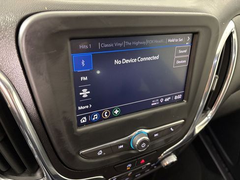 Used 2023 Chevrolet Equinox LT image 30