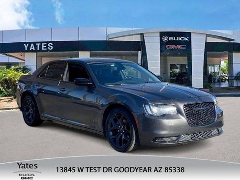 Used 2022 Chrysler 300 Touring w/ Sport Appearance Package image 1