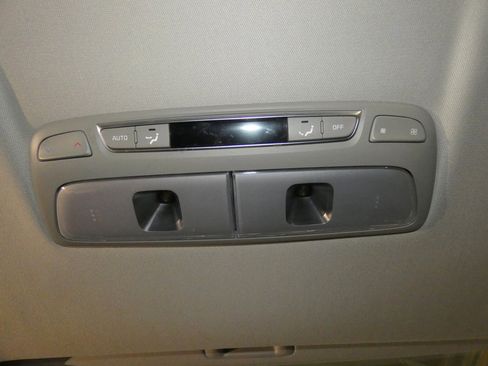 Used 2022 Kia Telluride SX image 31