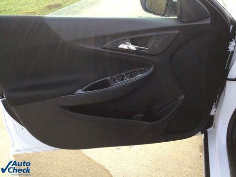 Used 2023 Chevrolet Malibu LT image 26