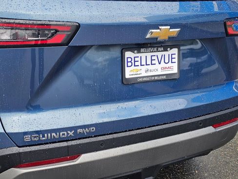 New 2026 Chevrolet Equinox LT w/ Convenience Package II image 14