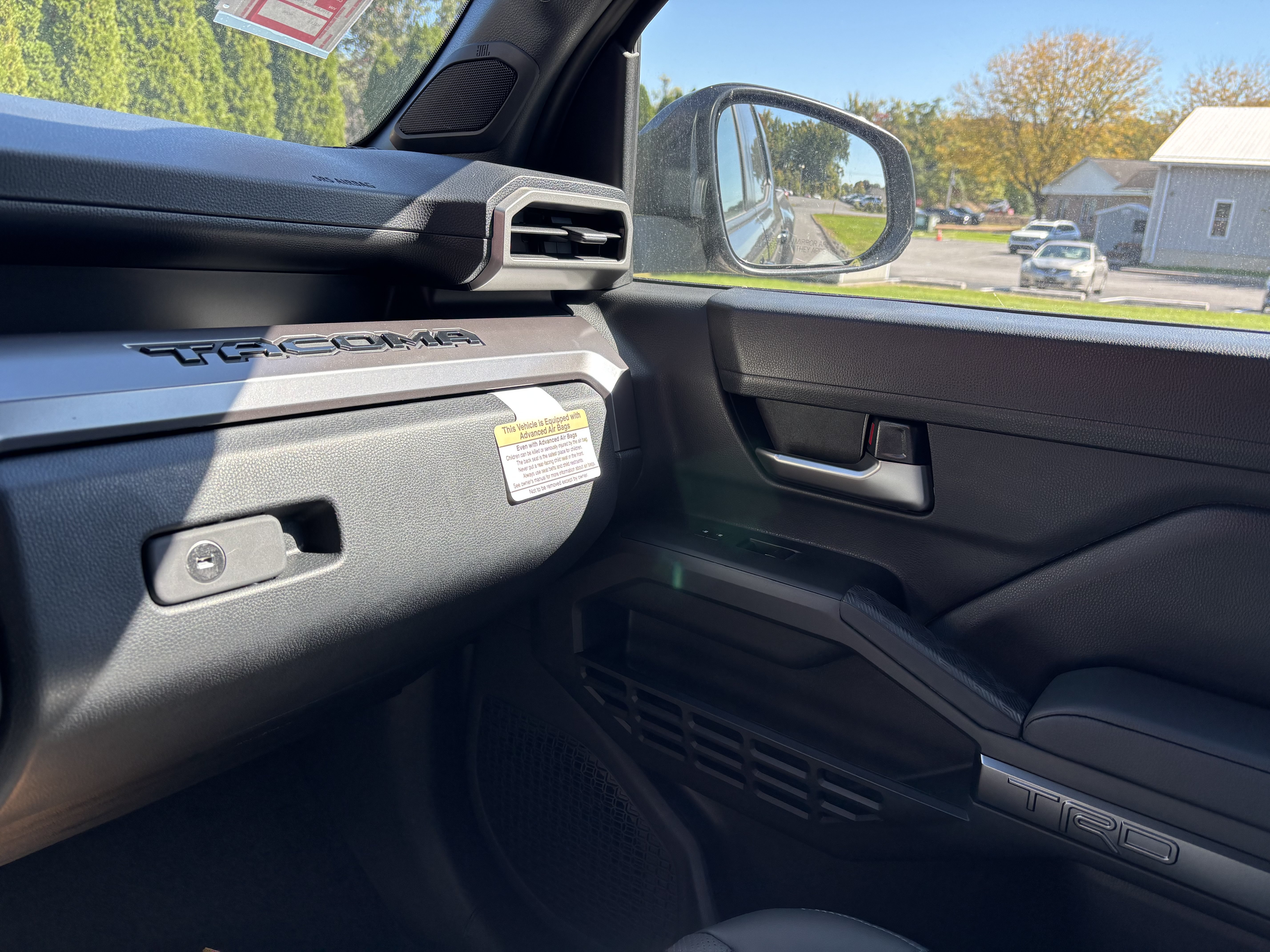 Certified 2026 Toyota Tacoma TRD Sport w/ TRD Sport Premium Package AWD/4WD image 22