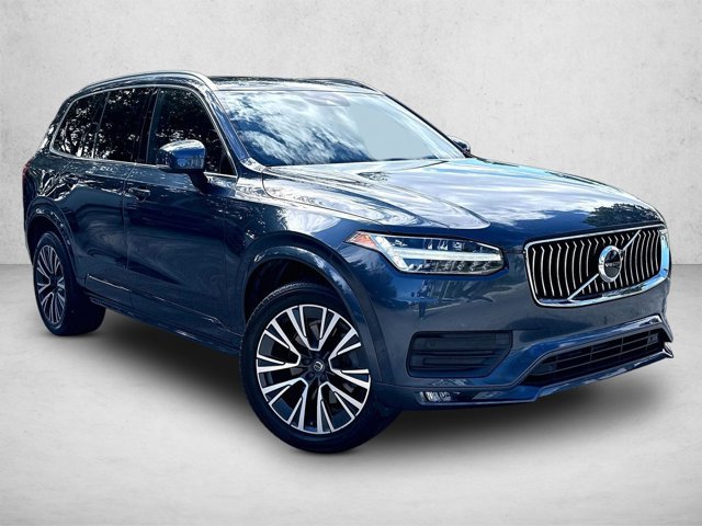 Used 2022 Volvo XC90 T5 Momentum FWD image 11