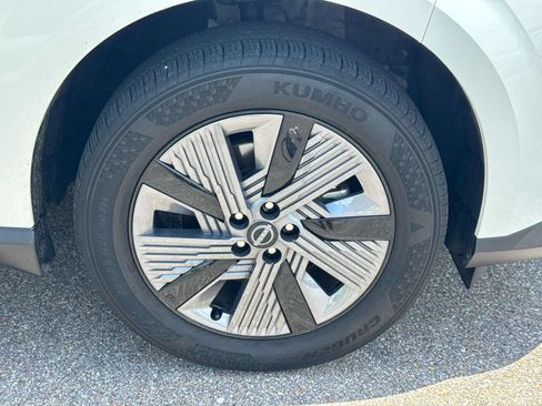 Used 2025 Nissan Murano SL AWD/4WD image 4