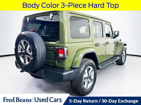Used 2022 Jeep Wrangler Unlimited Sahara w/ Cold Weather Group image 9