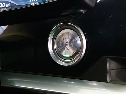 Used 2023 Chevrolet Corvette Stingray Preferred Conv w/ 2LT image 31