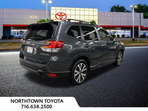 Used 2024 Subaru Forester Limited image 20