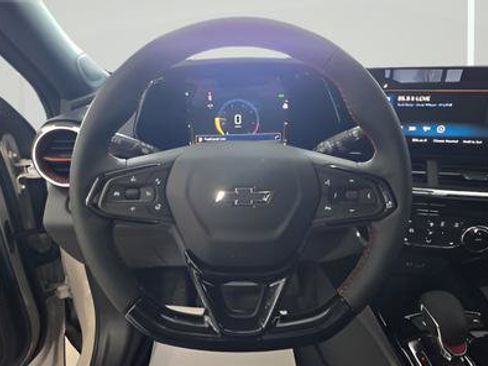 New 2026 Chevrolet Trax RS w/ Sunroof Package FWD image 17