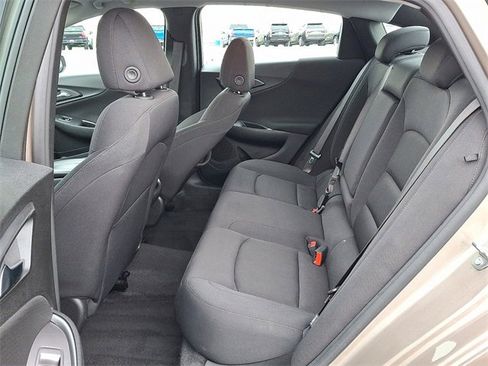 Used 2024 Chevrolet Malibu LT image 8