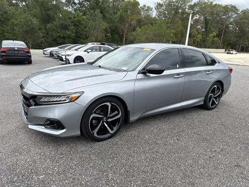 Used 2022 Honda Accord Sport image 5