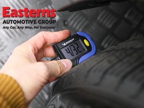 Used 2021 Lincoln Corsair FWD w/ Premium Package image 30