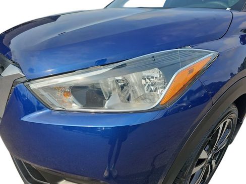 Used 2020 Nissan Kicks SV FWD image 31