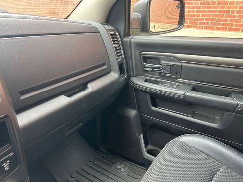 Used 2016 RAM 1500 Sport w/ Convenience Group image 11