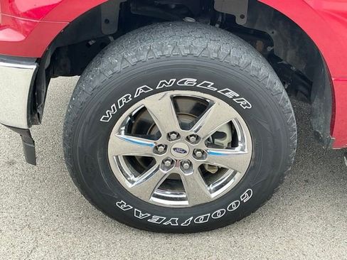 Used 2018 Ford F150 XLT w/ Equipment Group 302A Luxury image 5