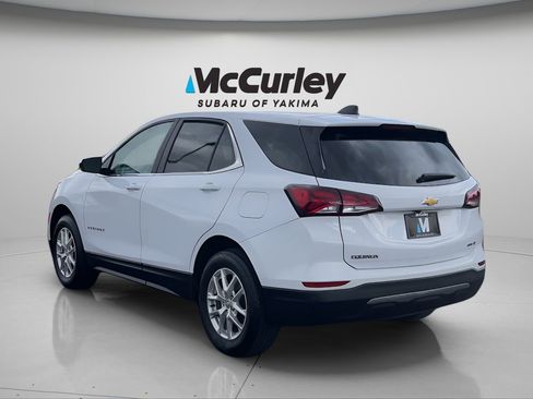 Used 2024 Chevrolet Equinox LT AWD/4WD image 4