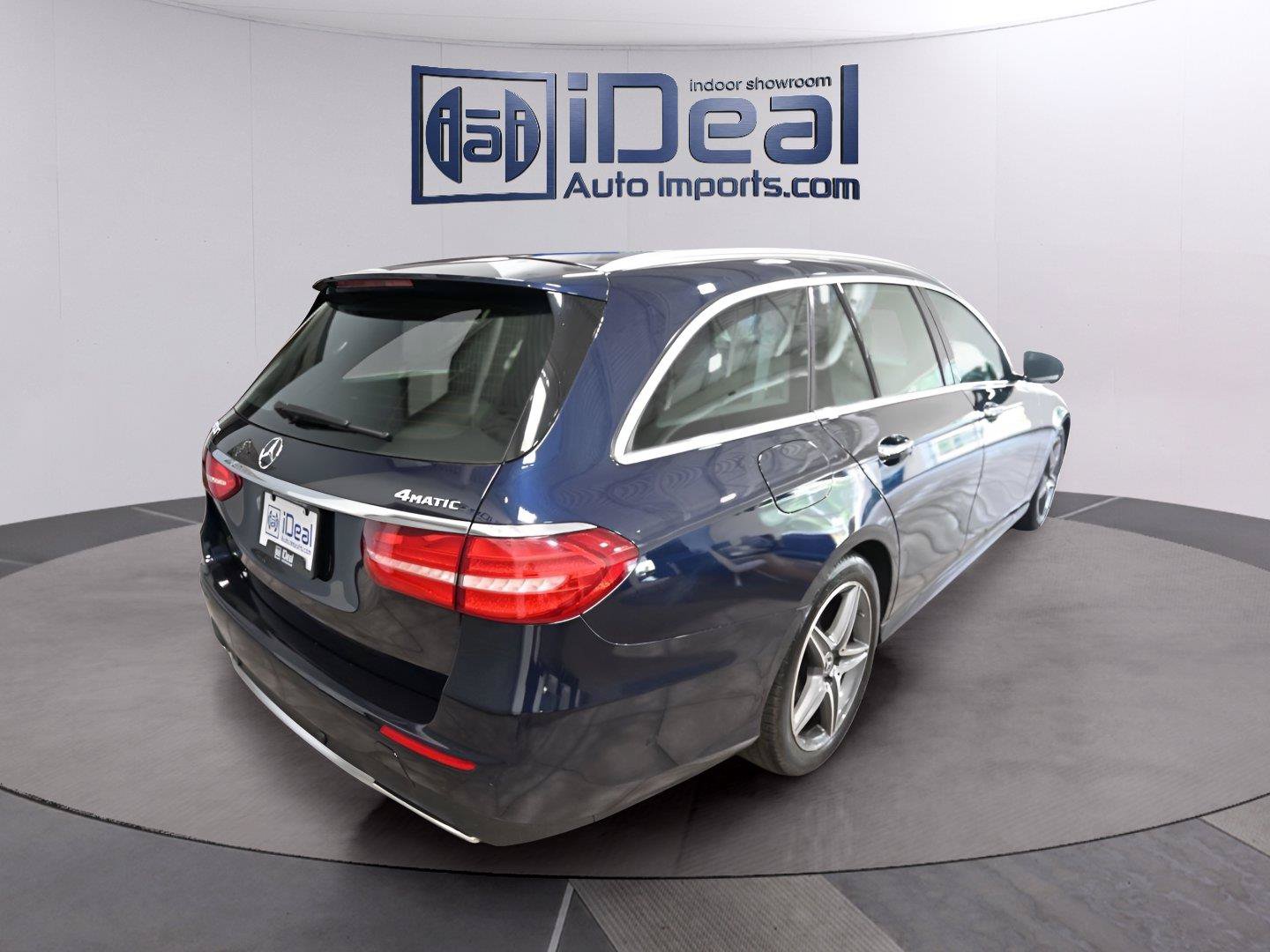 Used 2018 Mercedes-Benz E 400 4MATIC Wagon w/ Premium 1 Package image 5