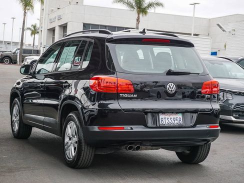 Used 2017 Volkswagen Tiguan S FWD image 5
