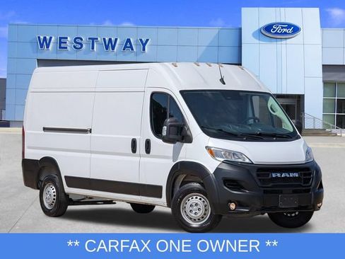 Used 2024 RAM ProMaster 2500 w/ Convenience Group FWD image 1