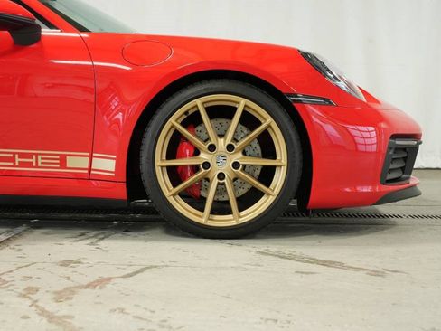 Used 2020 Porsche 911 Carrera S image 44