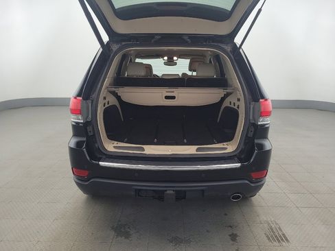 Used 2017 Jeep Grand Cherokee Limited AWD/4WD image 29