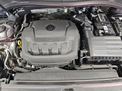 Used 2023 Volkswagen Tiguan SE R-Line AWD/4WD image 9