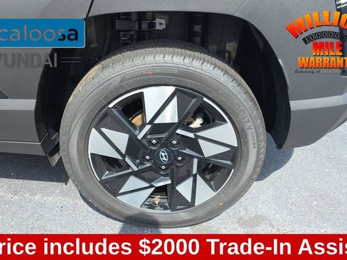 Used 2024 Hyundai Kona SEL AWD/4WD image 11