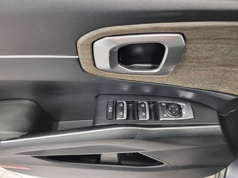 Used 2022 Kia Sorento S image 28