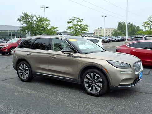 Used 2021 Lincoln Corsair Reserve w/ Equipment Group 201A AWD/4WD image 3