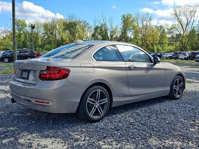 Used 2017 BMW 230i xDrive Coupe AWD/4WD image 7