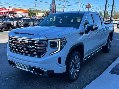 New 2026 GMC Sierra 1500 Denali w/ Denali Reserve Package AWD/4WD image 7