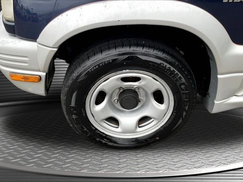 Used 2000 Suzuki Grand Vitara JLX AWD/4WD image 32