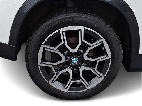 Used 2025 BMW X1 xDrive28i w/ Technology Package AWD/4WD image 7