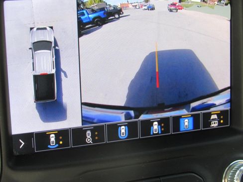 Used 2022 GMC Sierra 2500 Denali image 38