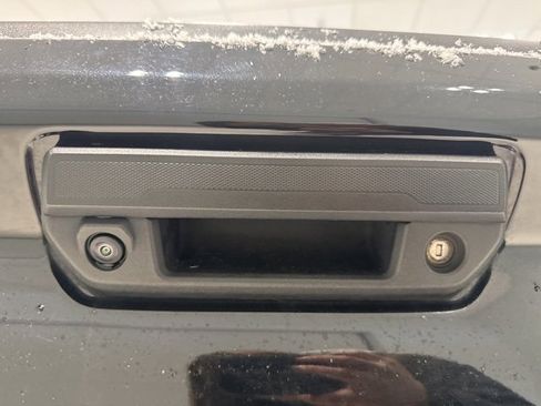 Certified 2023 Chevrolet Colorado ZR2 w/ ZR2 Convenience Package III image 8