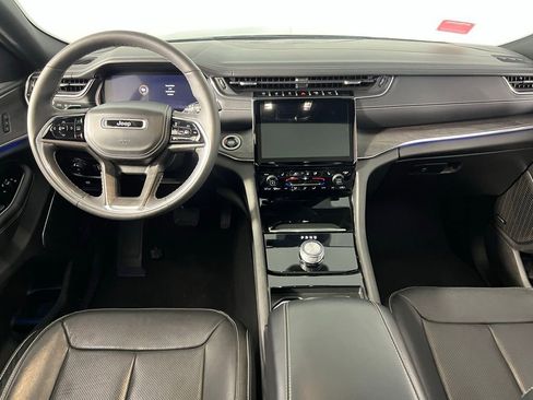 Used 2023 Jeep Grand Cherokee L Overland w/ Trailer Tow Group (B) image 13